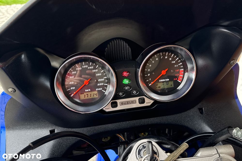 Suzuki Bandit - 23