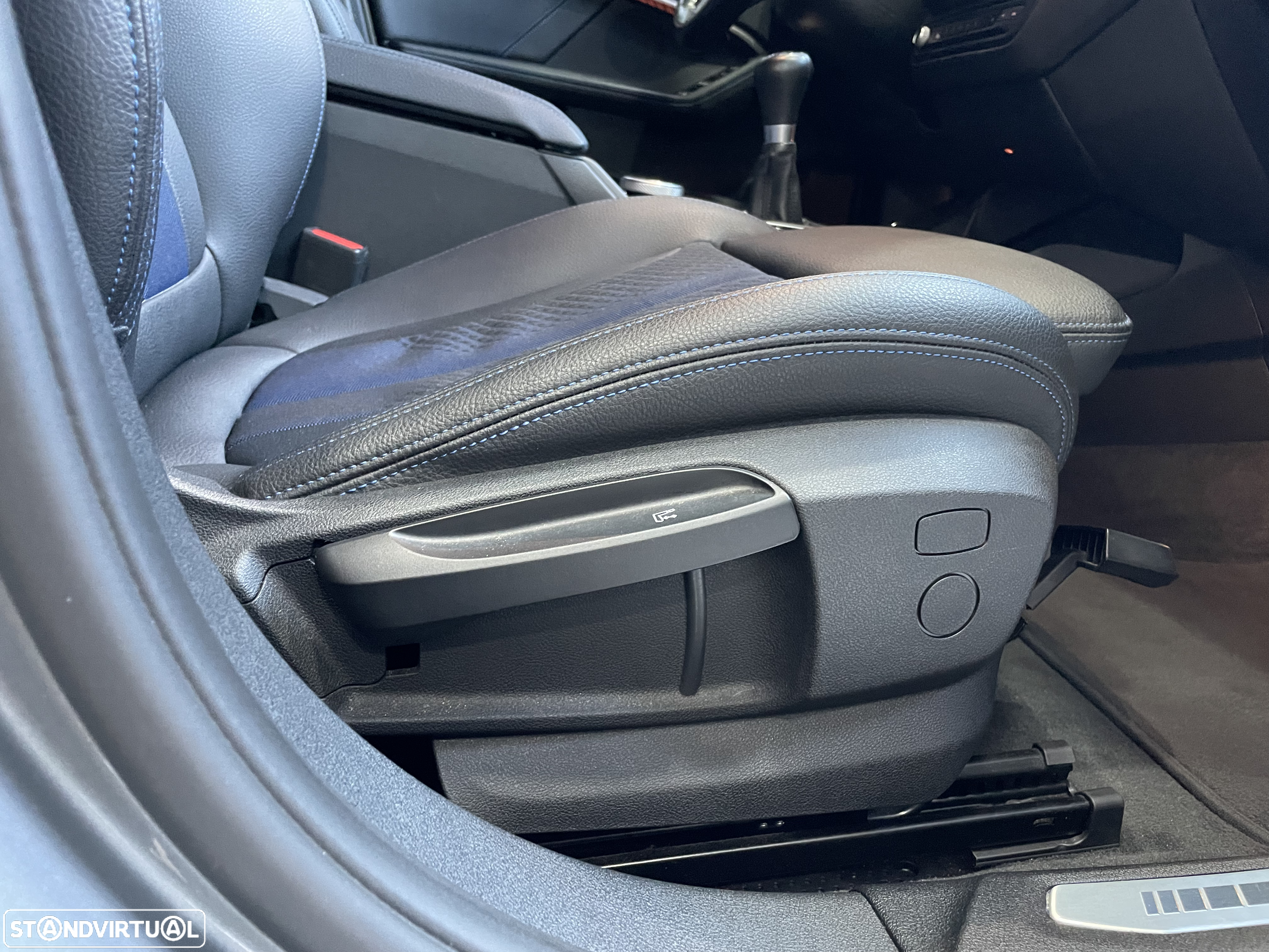 BMW 116 d Pack Desportivo M - 50
