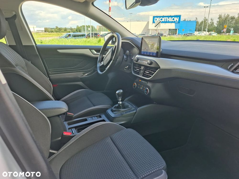 Ford Focus - 12