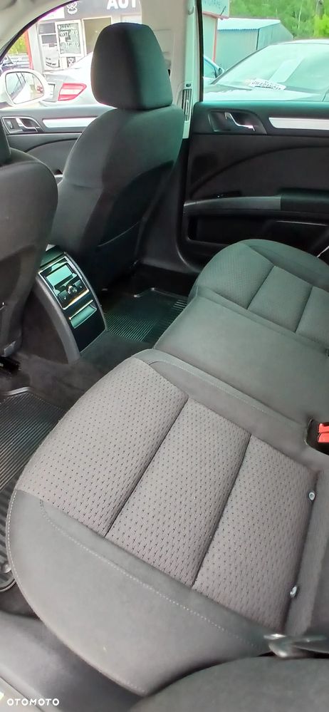 Skoda Superb 2.0 TDI 4x4 DSG Ambition - 8