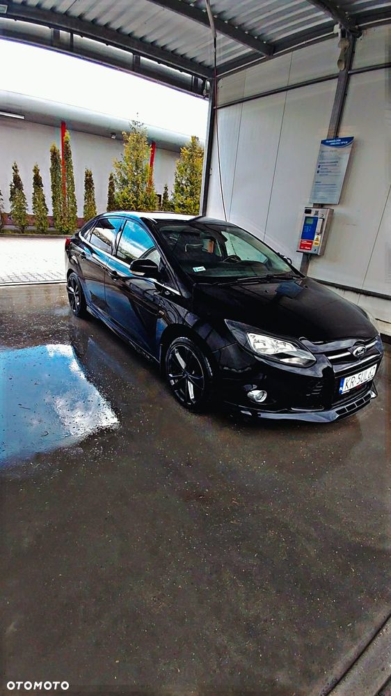 Ford Focus 1.6 Titanium - 12