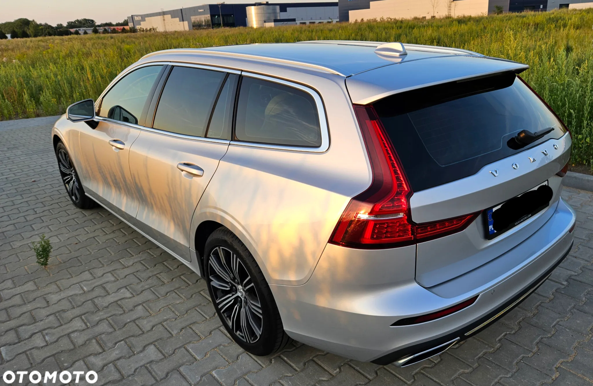 Volvo V60 B4 D Geartronic Inscription - 3