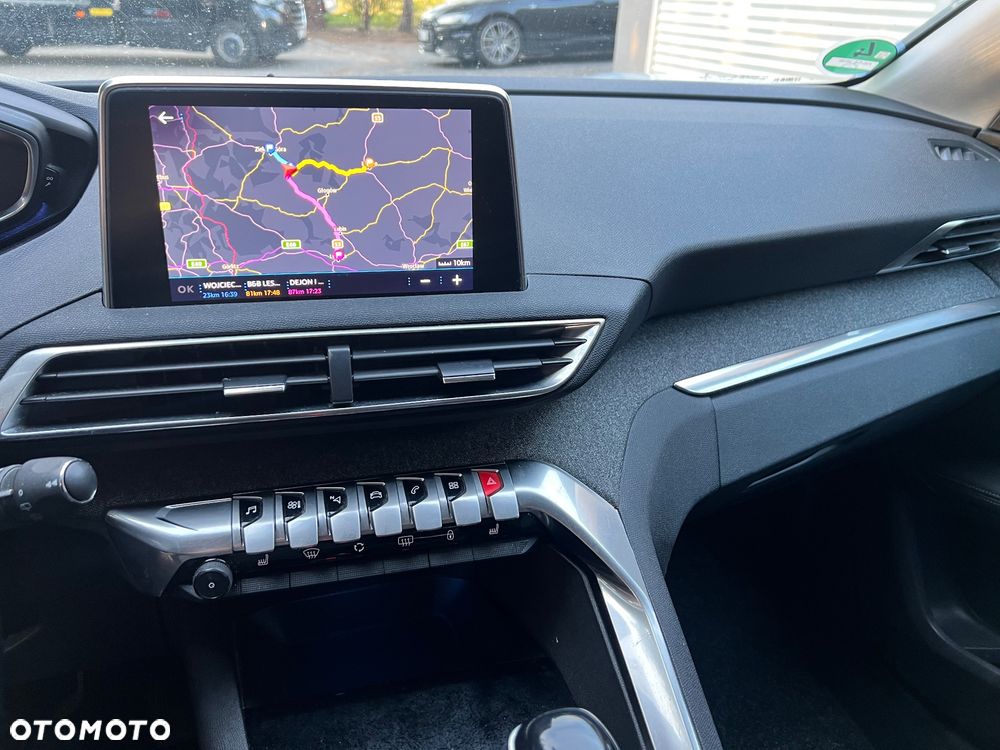 Peugeot 5008 - 28
