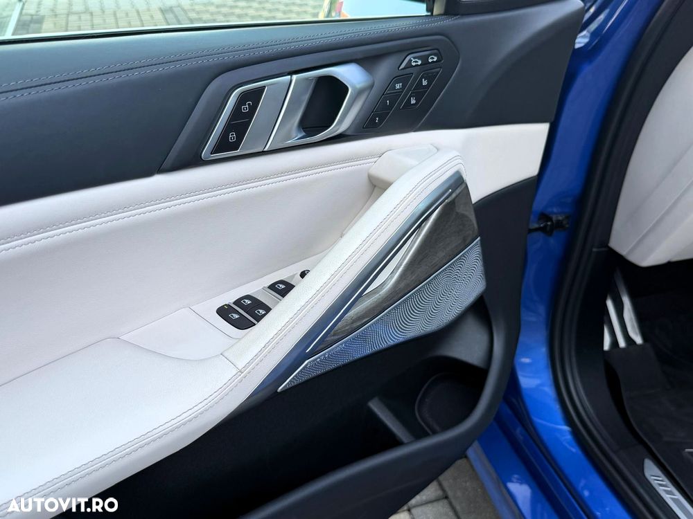 BMW X6 xDrive40i - 11