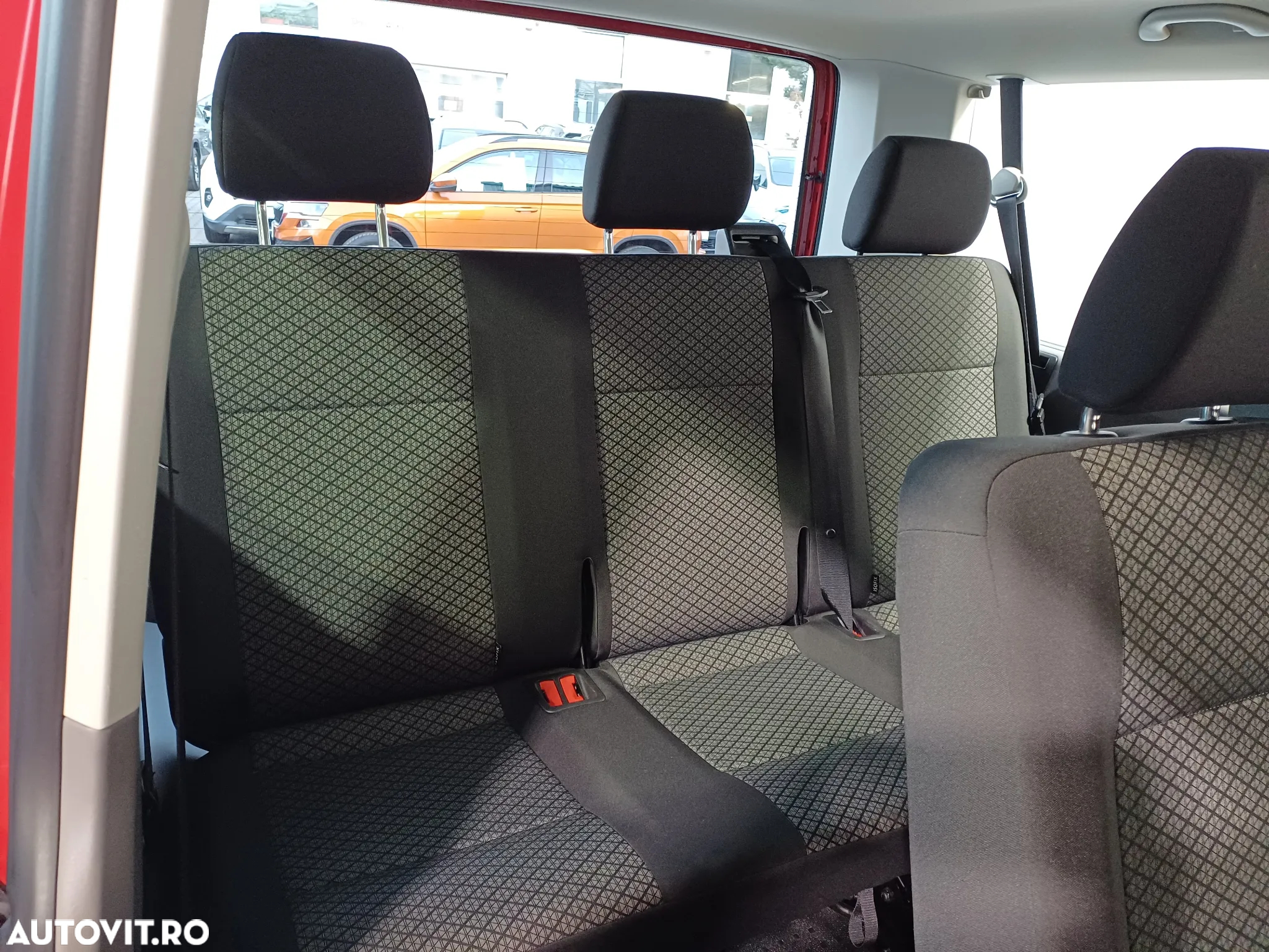 Volkswagen Caravelle T6.1 2.0 TDI 81 kW KR Comfortline - 21