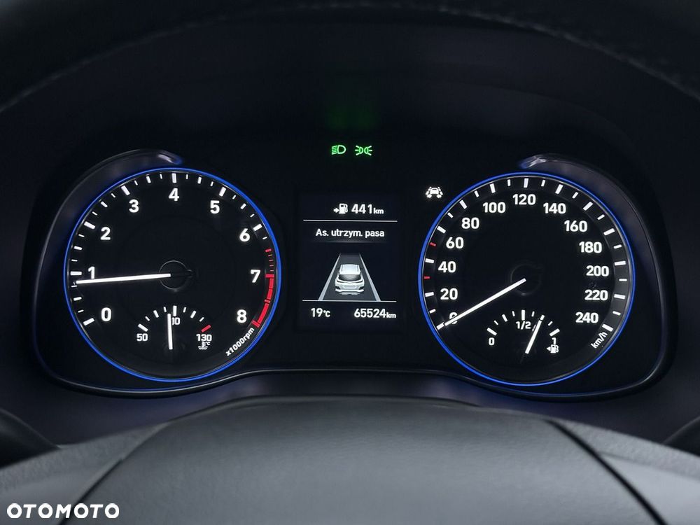 Hyundai Kona - 16