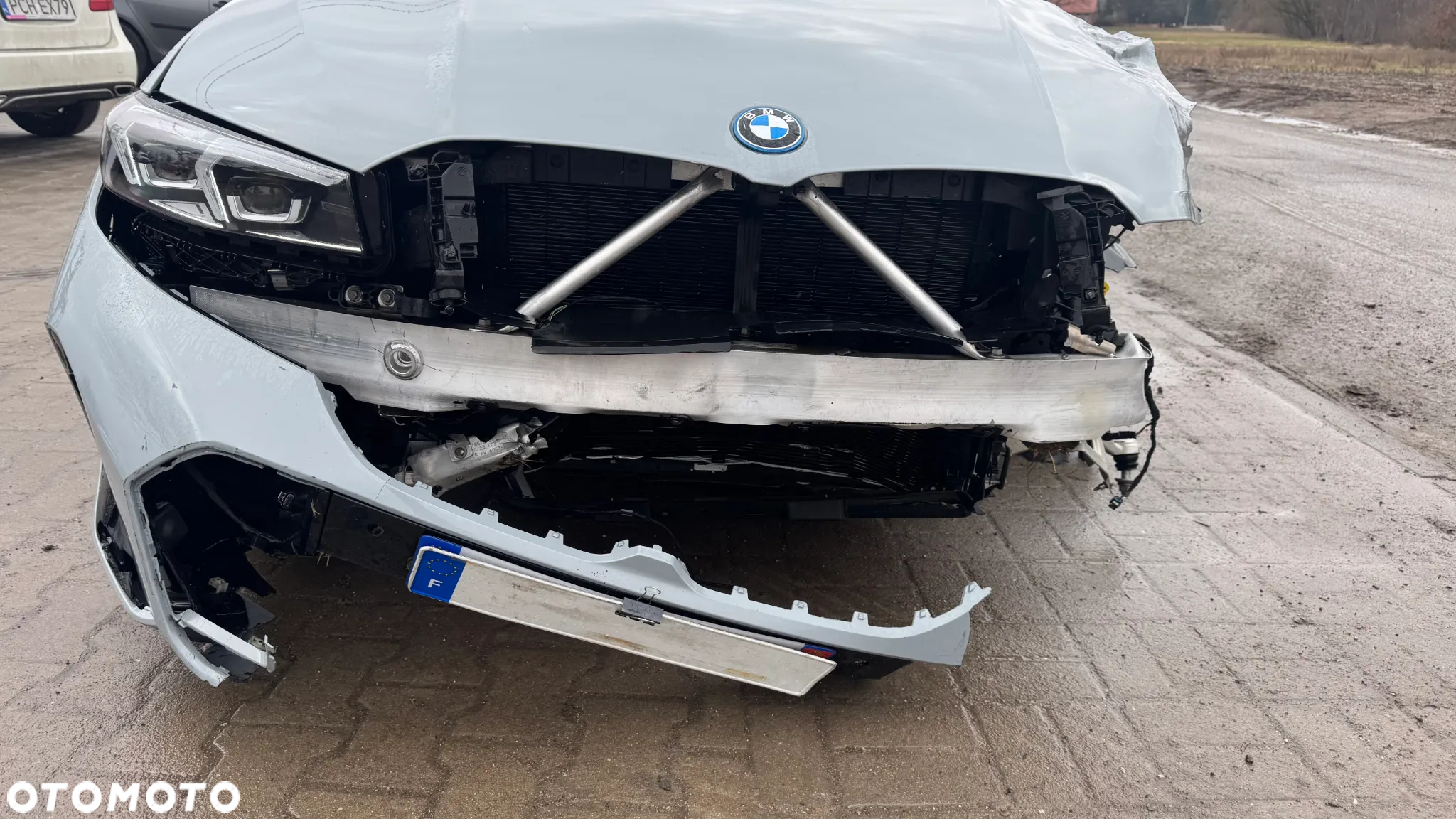BMW Seria 3 320e M Sport sport - 14