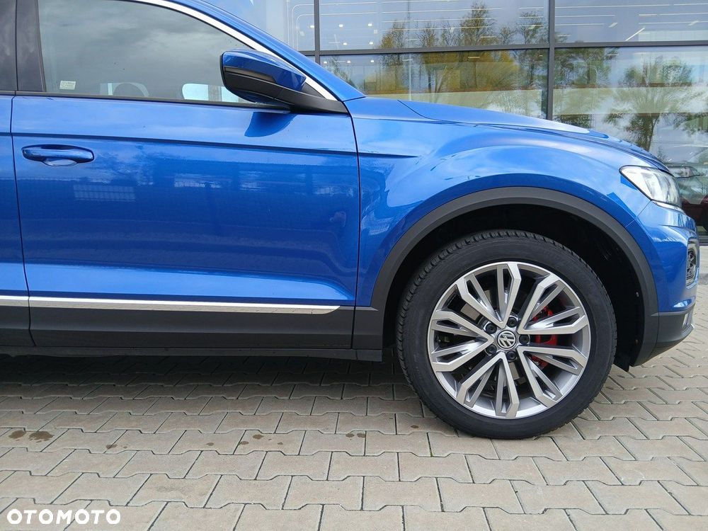 Volkswagen T-Roc - 12