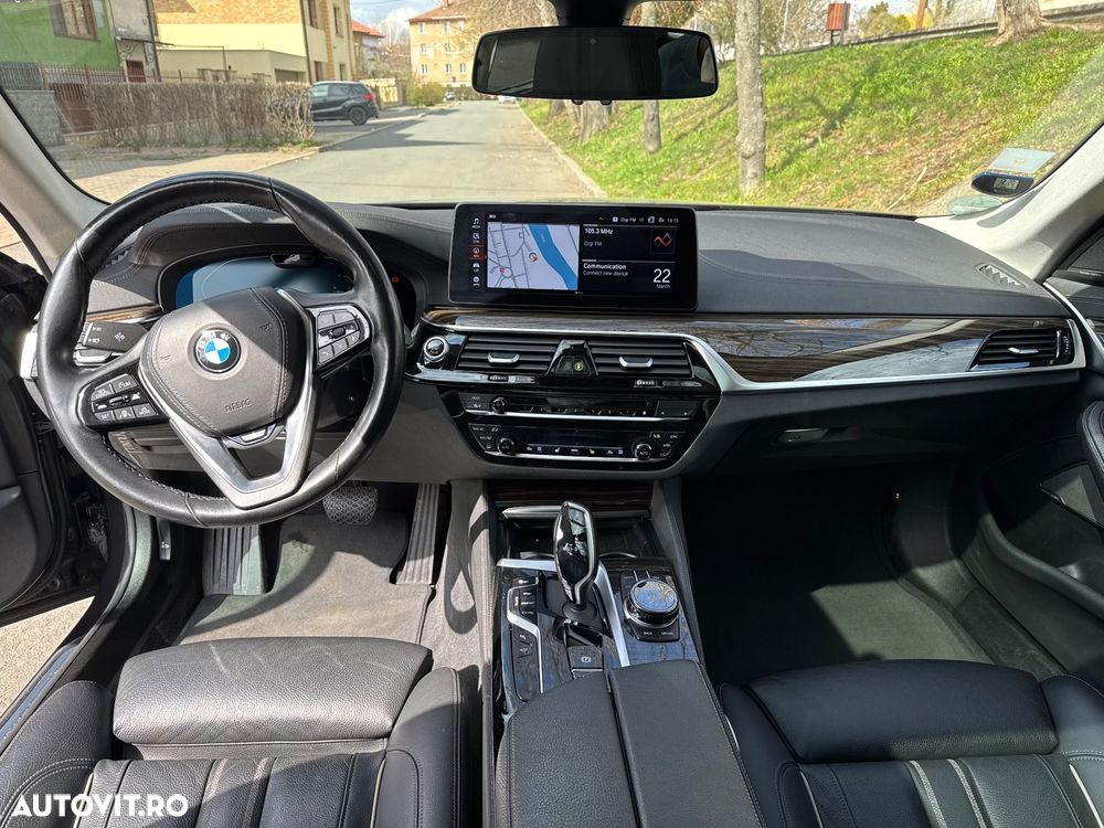 BMW Seria 5 520d xDrive Aut. Luxury Line - 9