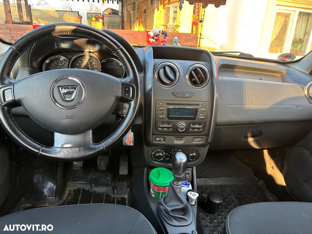 Dacia Duster 1.2 TCe 4x2 Laureate - 1