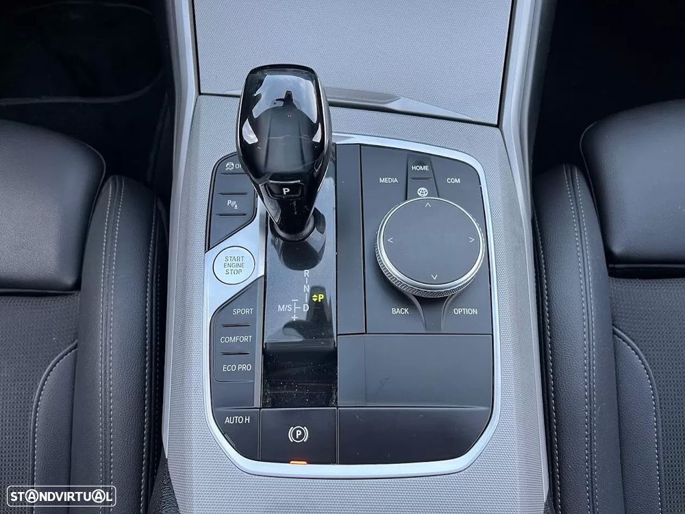 BMW 320 d Pack M Auto - 21