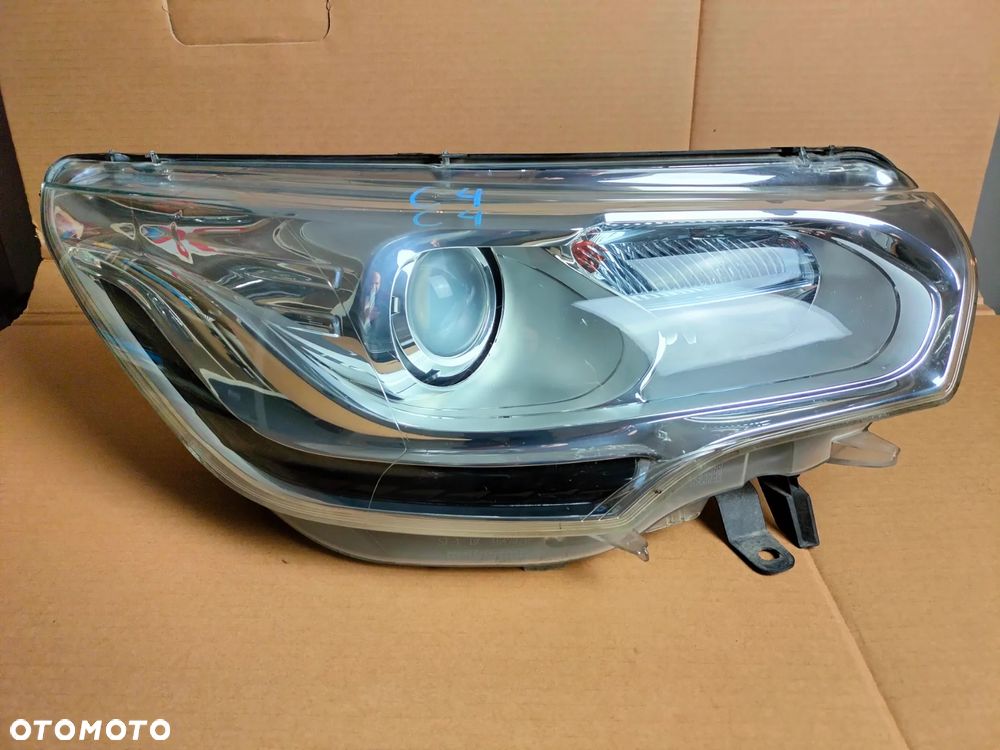 CITROEN C4 II B7 DS4 XENON REFLEKTOR LAMPA PRAWA 2010-2018 9687895980 EU - 1