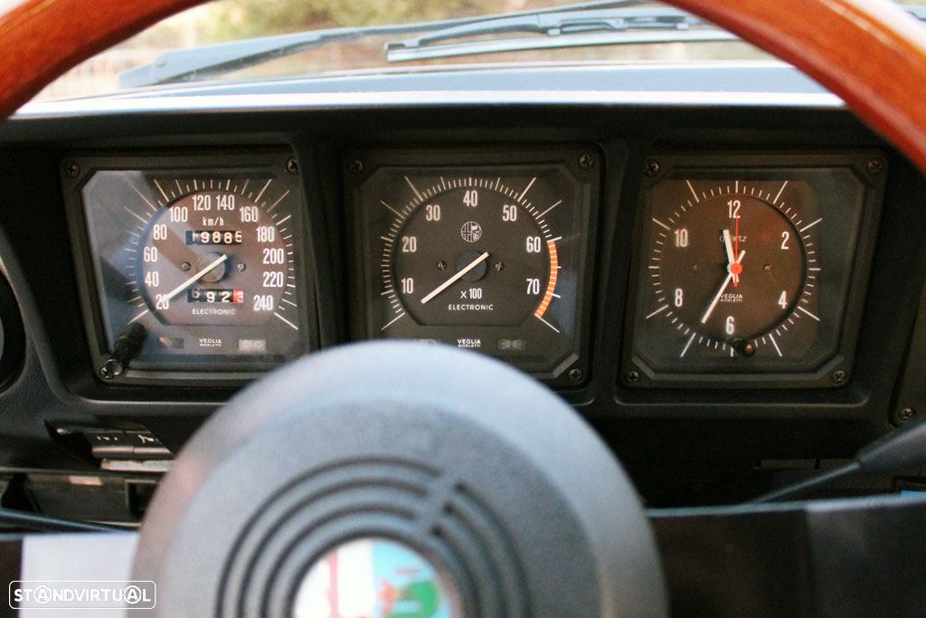 Alfa Romeo GTV - 13