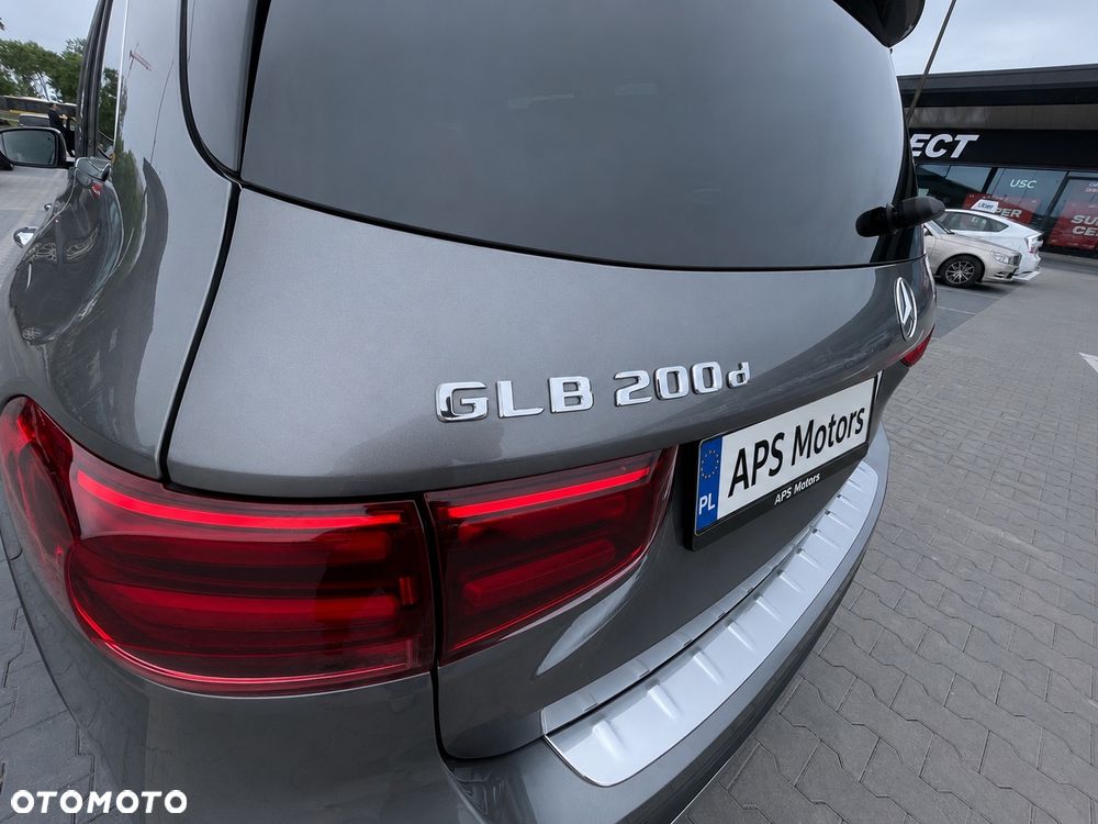 Mercedes-Benz GLB 200 d AMG Line 8G-DCT - 39