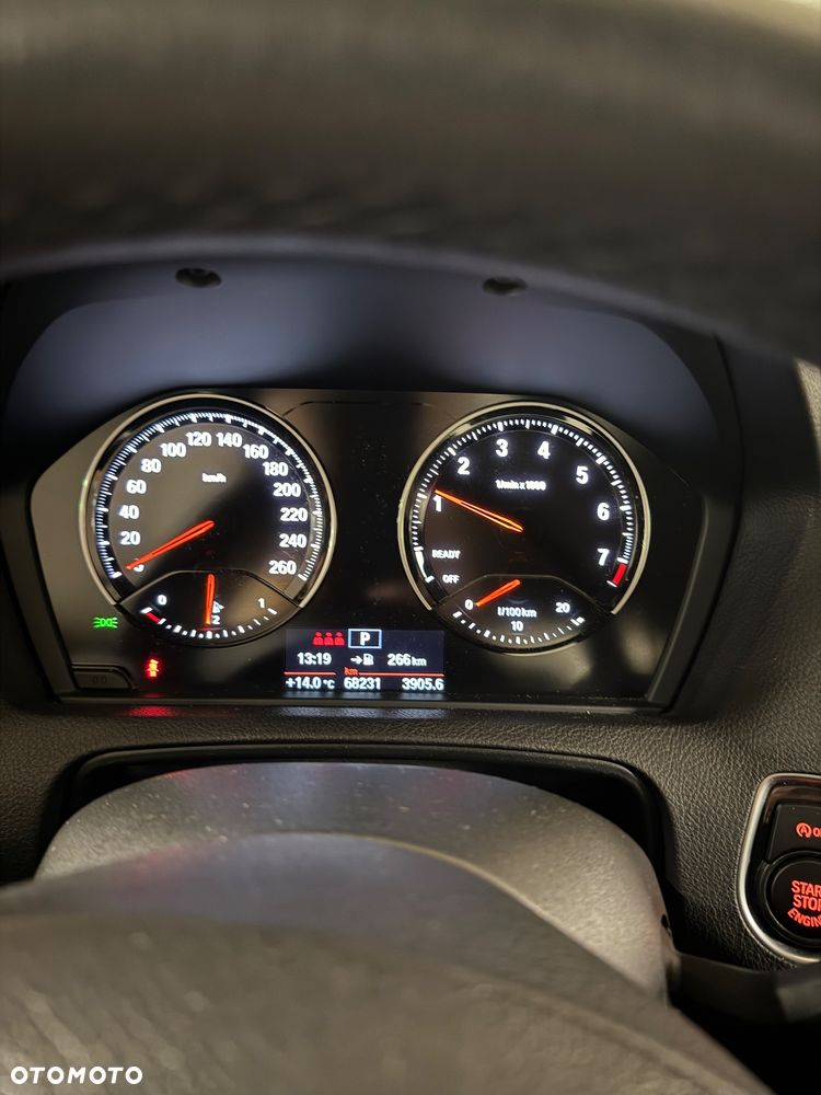 BMW Seria 1 120i Advantage - 11
