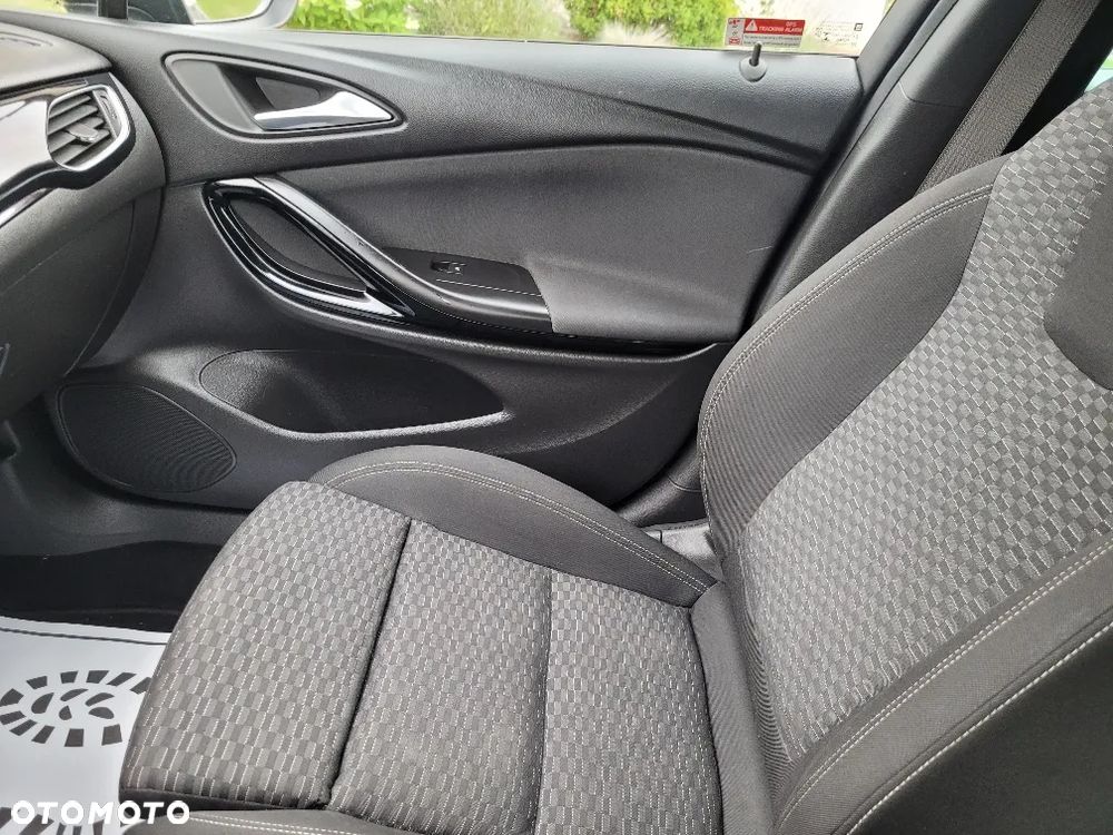 Opel Astra 1.4 Turbo Start/Stop Dynamic - 20