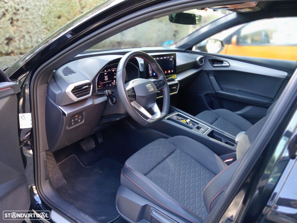 SEAT Leon 1.4 e-Hybrid Xcellence DSG - 4