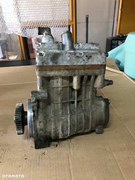 Sprężarka LP490 kompresor pneumatyczny Mercedes Actros MP4 Voith A4711303215 - 4