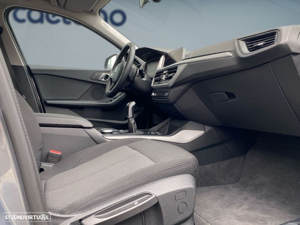 BMW 116 i Advantage - 12