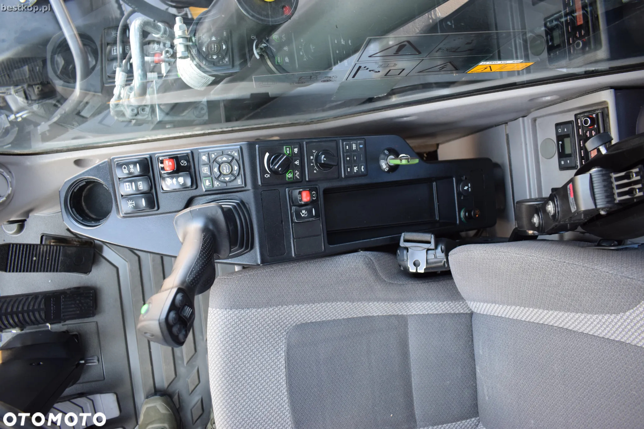 Volvo EW160E - 32