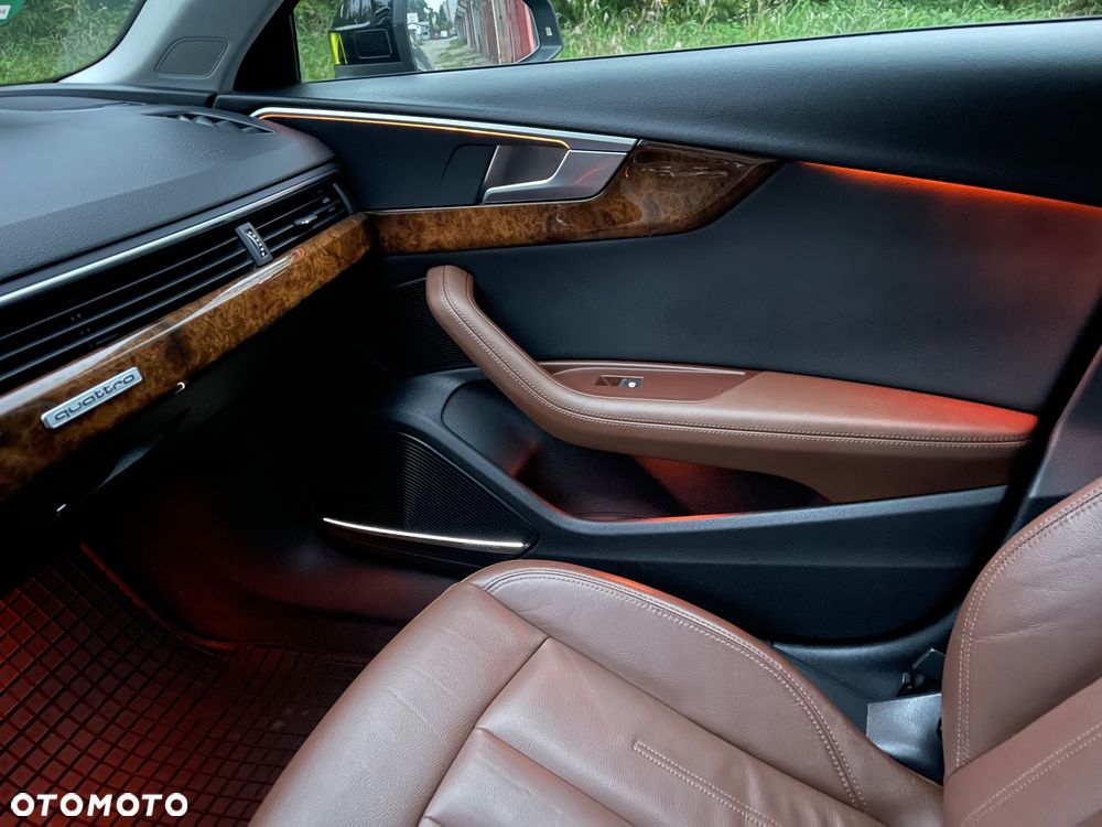 Audi A4 Avant 2.0 TDI S tronic quattro - 10