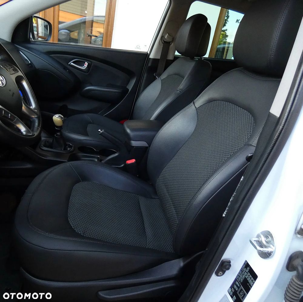 Hyundai ix35 2.0 CRDi Premium 4WD - 23