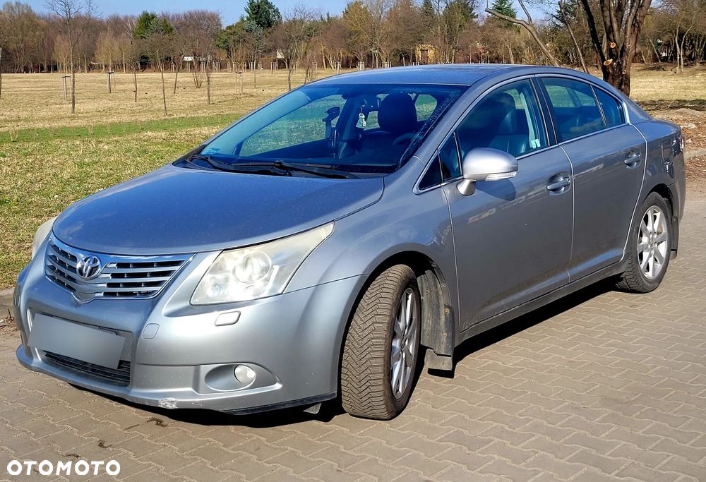 Toyota Avensis 2.0 Style MS - 4