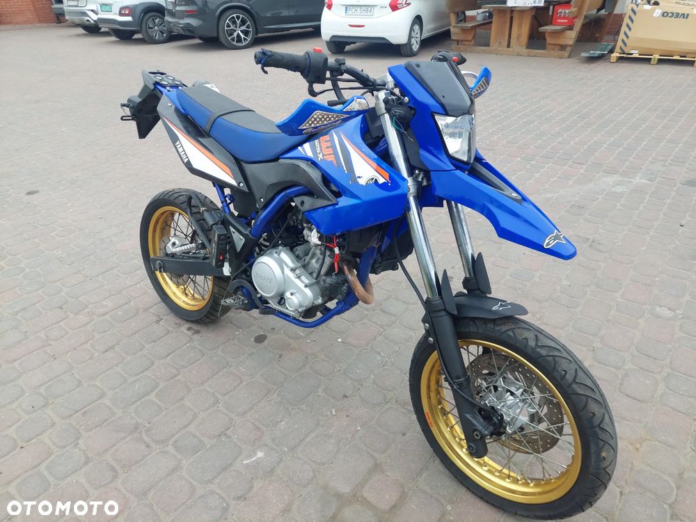 Yamaha WR - 8