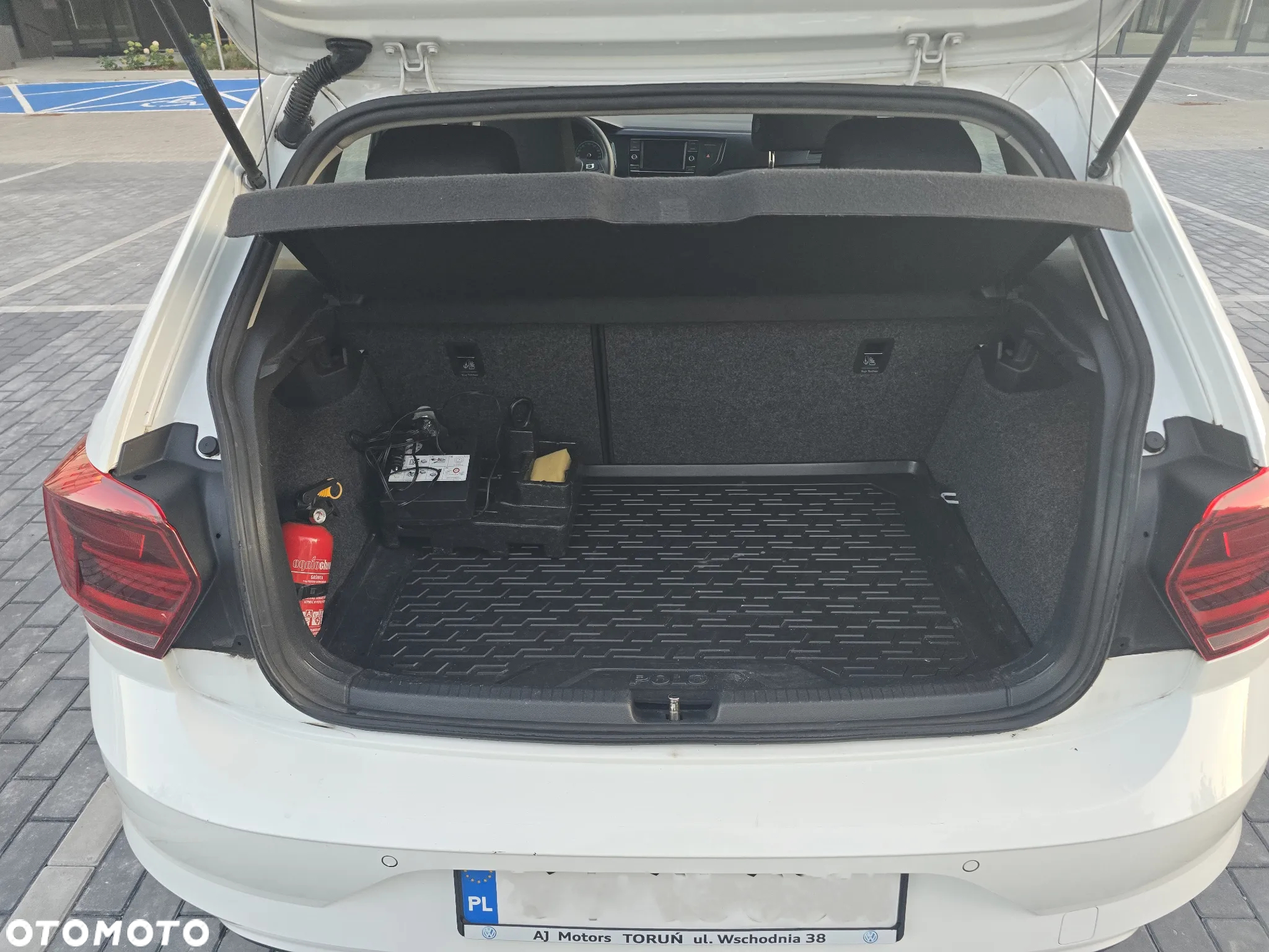 Volkswagen Polo 1.0 Trendline - 9