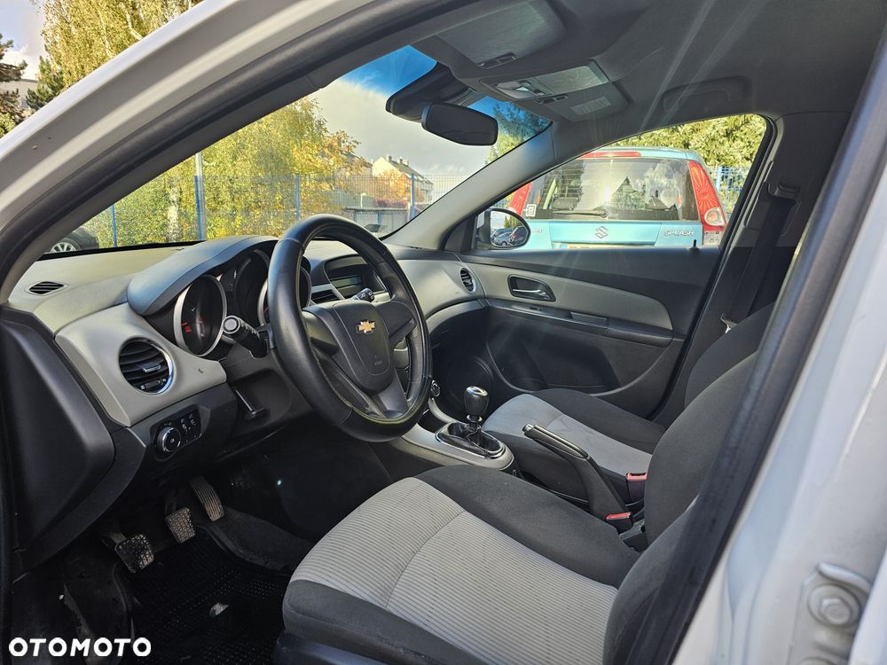 Chevrolet Cruze - 6