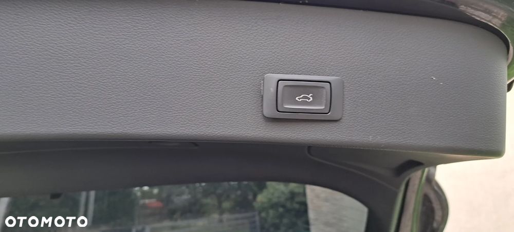 Audi A6 - 24