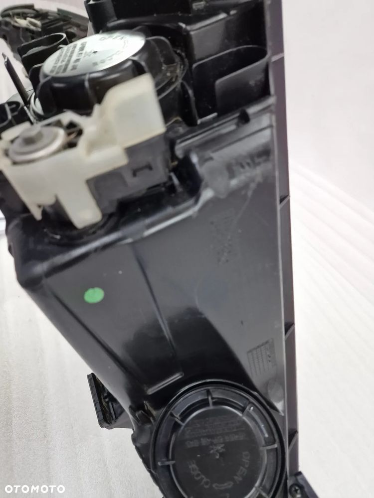 HYUNDAI I10 II 14- LEWA LAMPA PRZEDNIA PRZÓD , NR 92101-B9000 , NR AUKCJI LA634 - 11