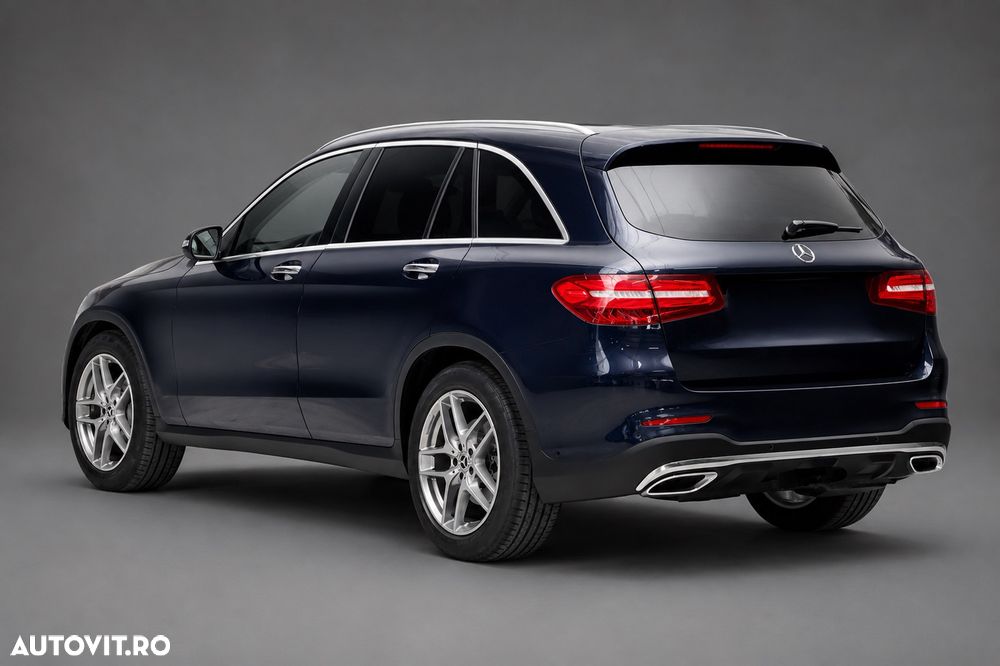 Mercedes-Benz GLC - 11