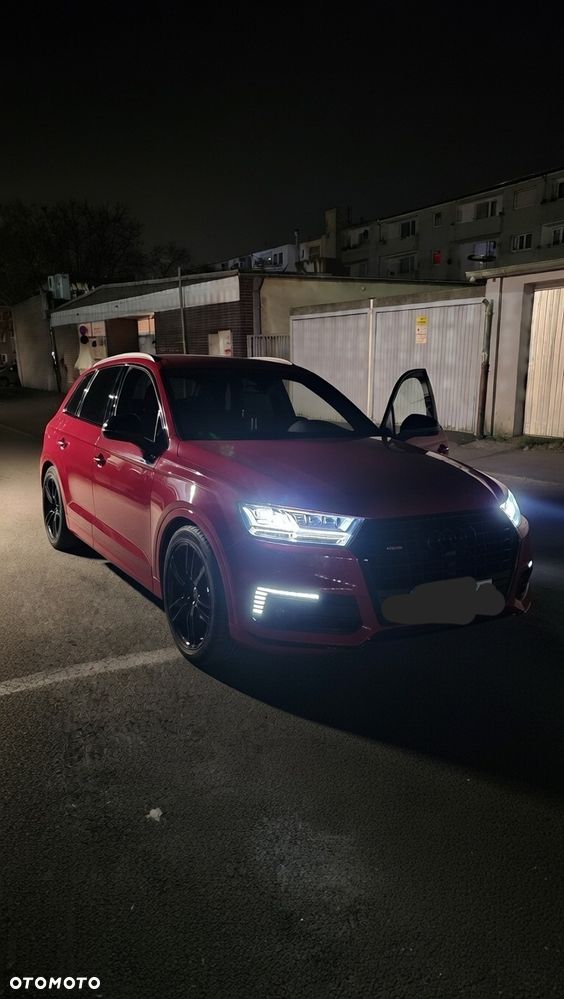 Audi Q7 - 1