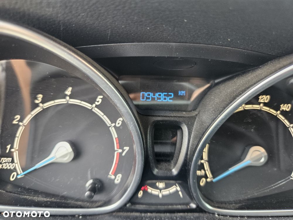 Ford B-MAX 1.0 EcoBoost Titanium EU6 - 30