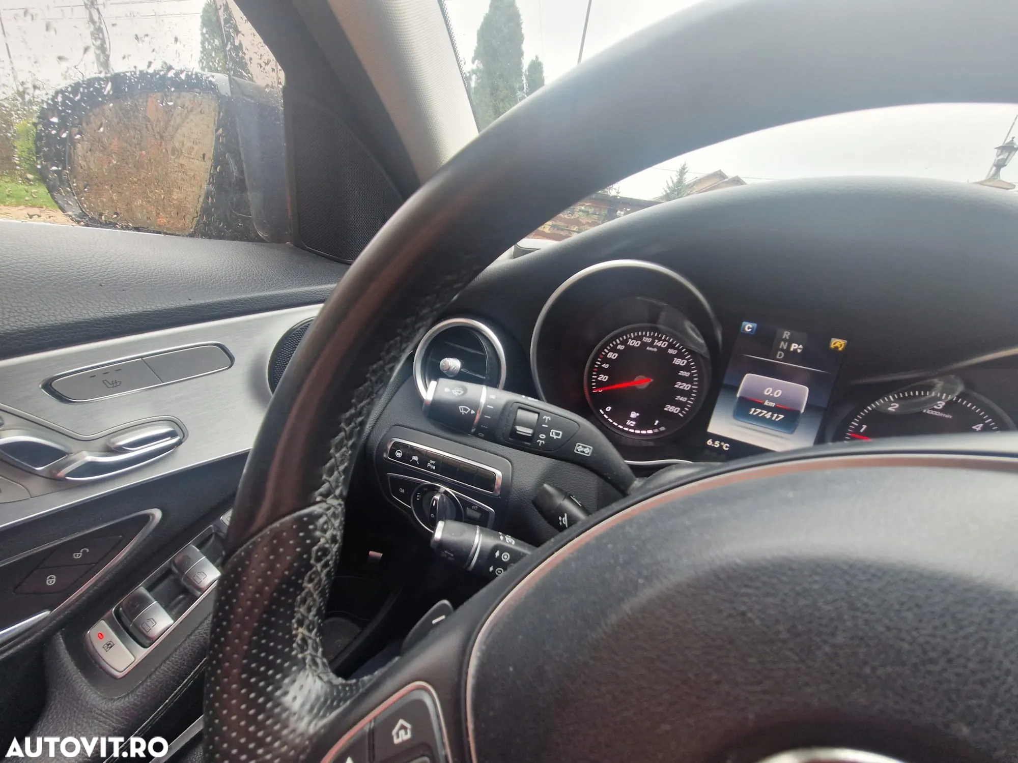Mercedes-Benz C - 9