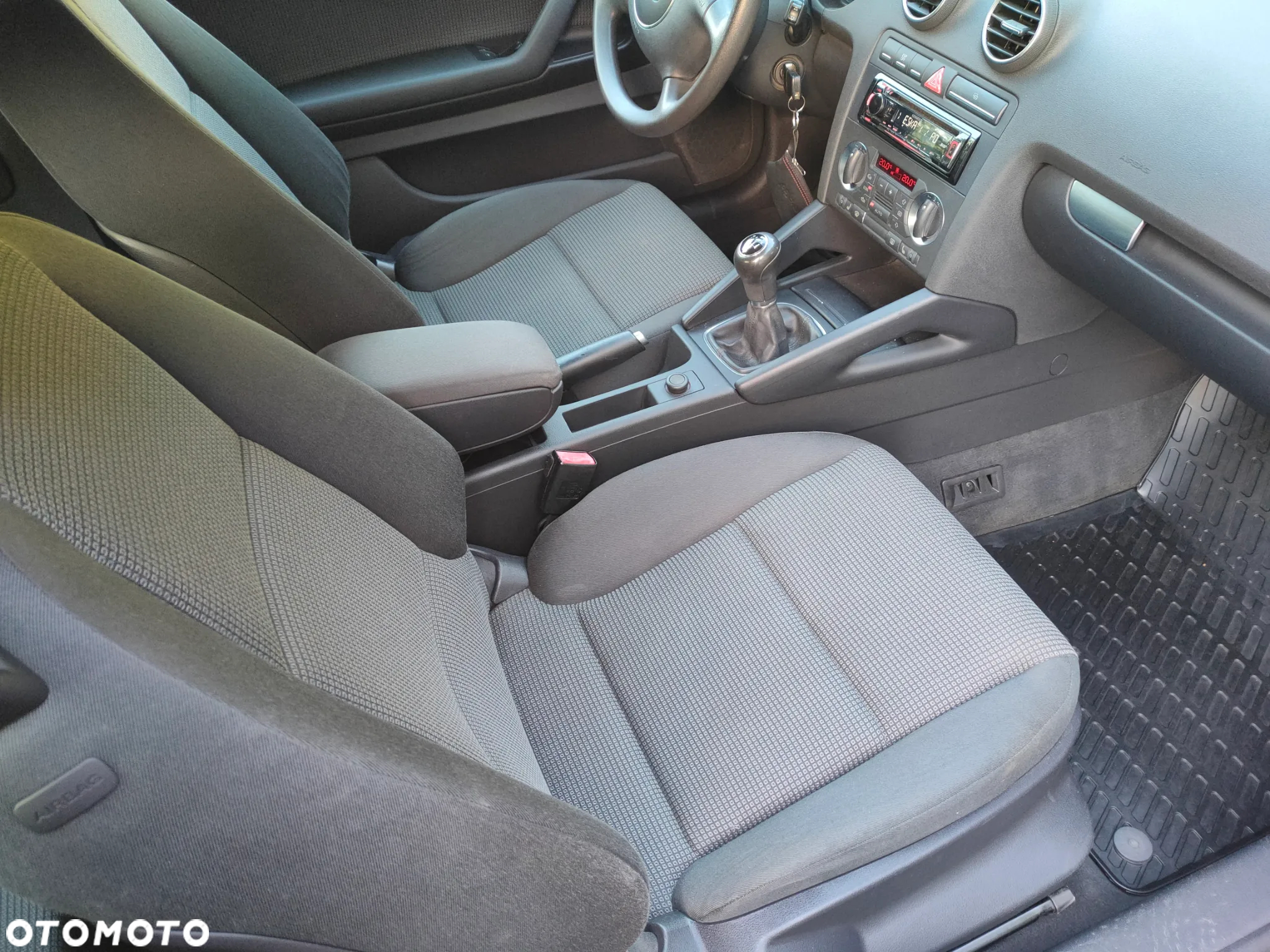 Audi A3 1.6 Attraction - 4