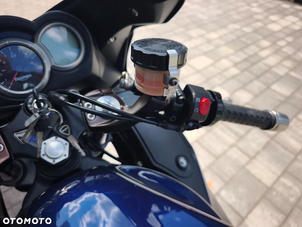 Triumph Sprint - 15