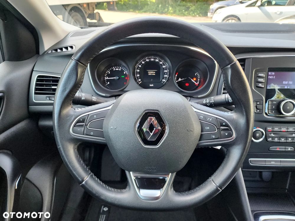 Renault Megane 1.6 SCe Limited - 25