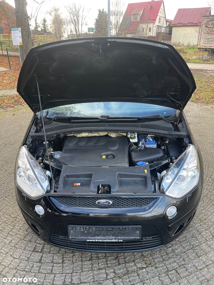 Ford S-Max 2.0 TDCi Titanium - 19