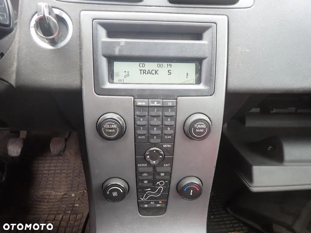 CZĘŚCI - Volvo V50 2,0D TDCI HDI 136KM D4204T 6B KOMBI LAKIER 452-46 2004r. INDEX - 9458 - 10