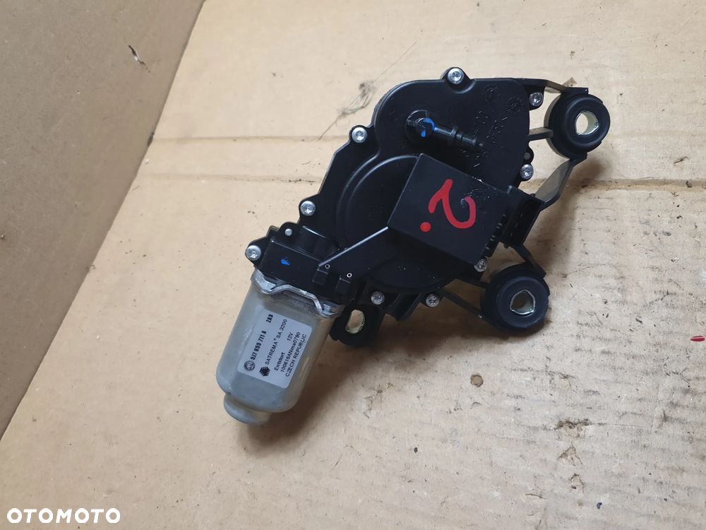 } SILNICZEK WYCIERACZKI TYŁ SKODA FABIA II nr 5J7955711 - 1