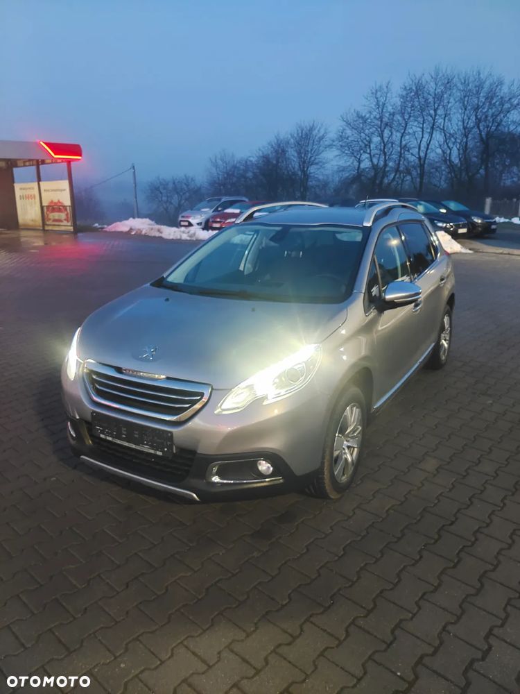 Peugeot 2008 PureTech 82 Allure - 19