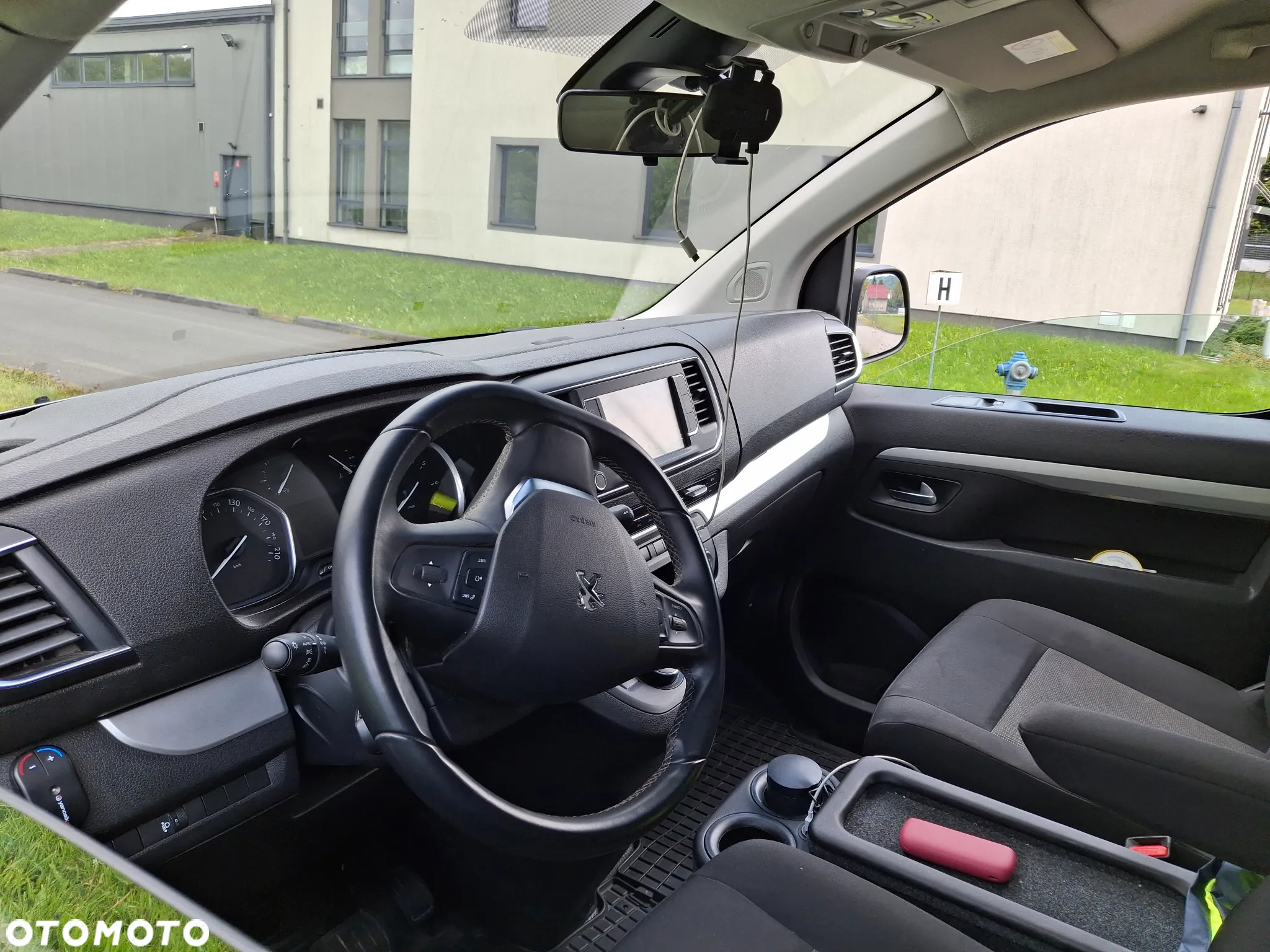 Peugeot Expert 2.0 BlueHDi Long 3,0t Premium (bryg.) - 6