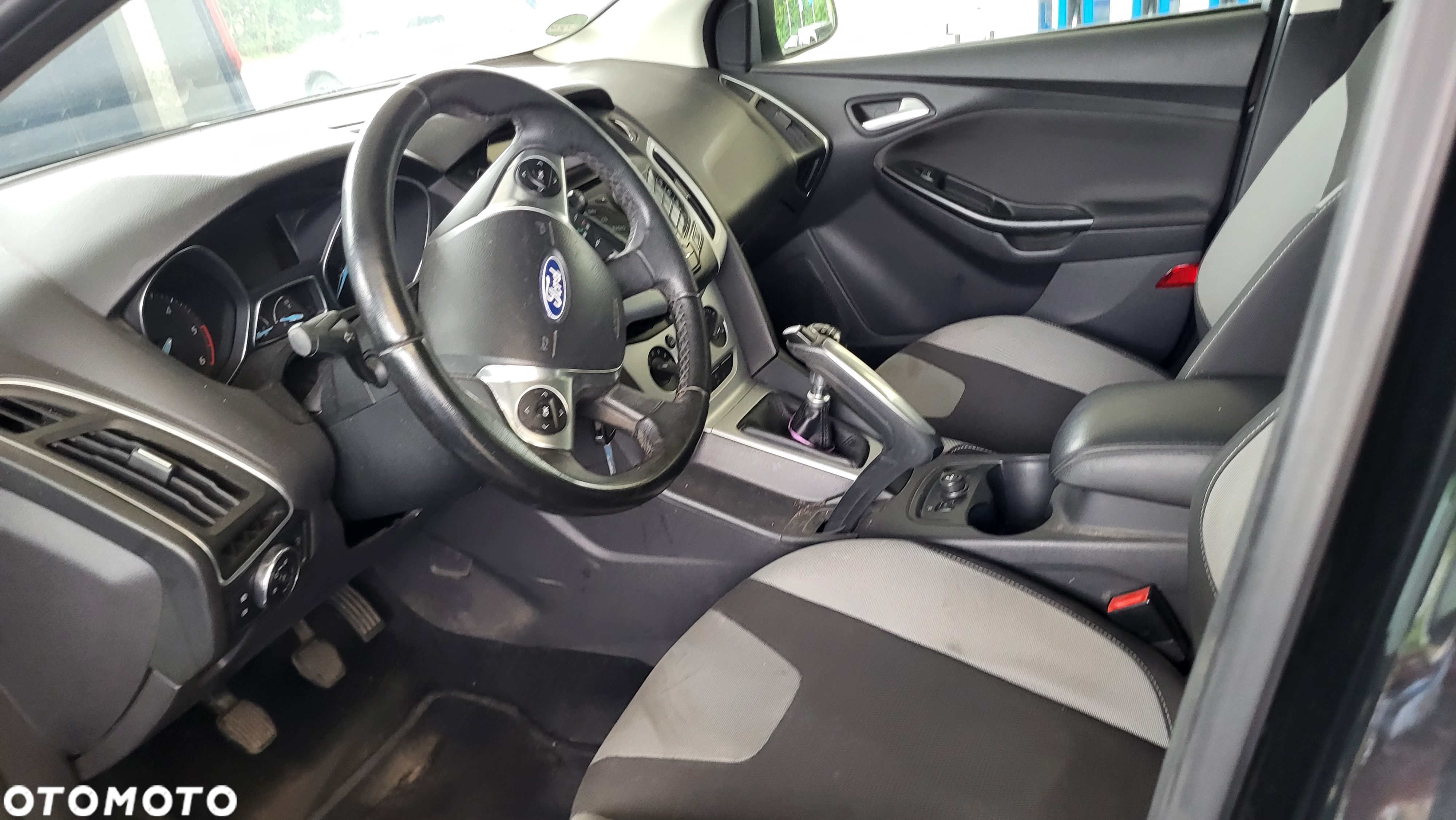 Ford Focus 1.6 TDCi DPF Champions Edition - 4