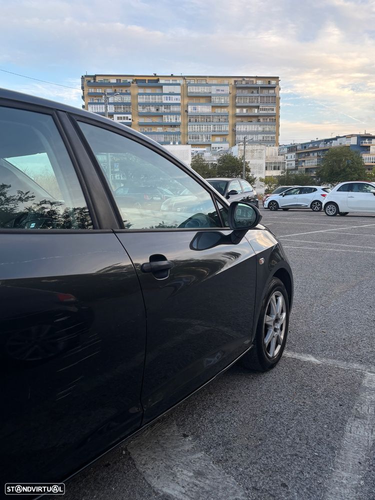 SEAT Ibiza 1.2 12V Reference - 2