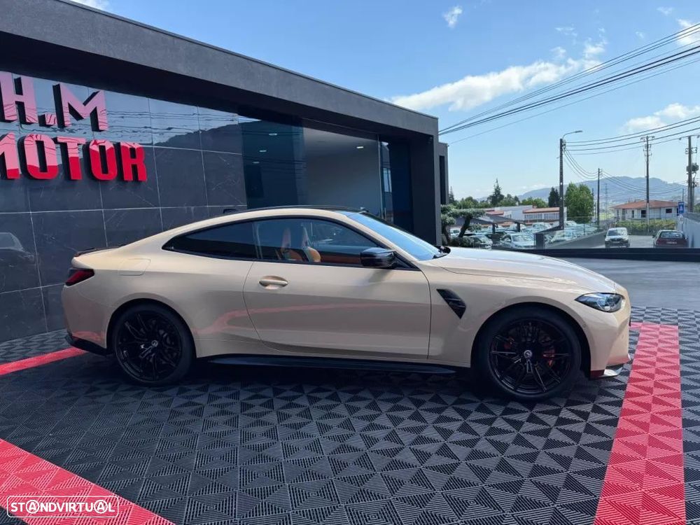 BMW M4 Competition Pack 50 anos M - 3