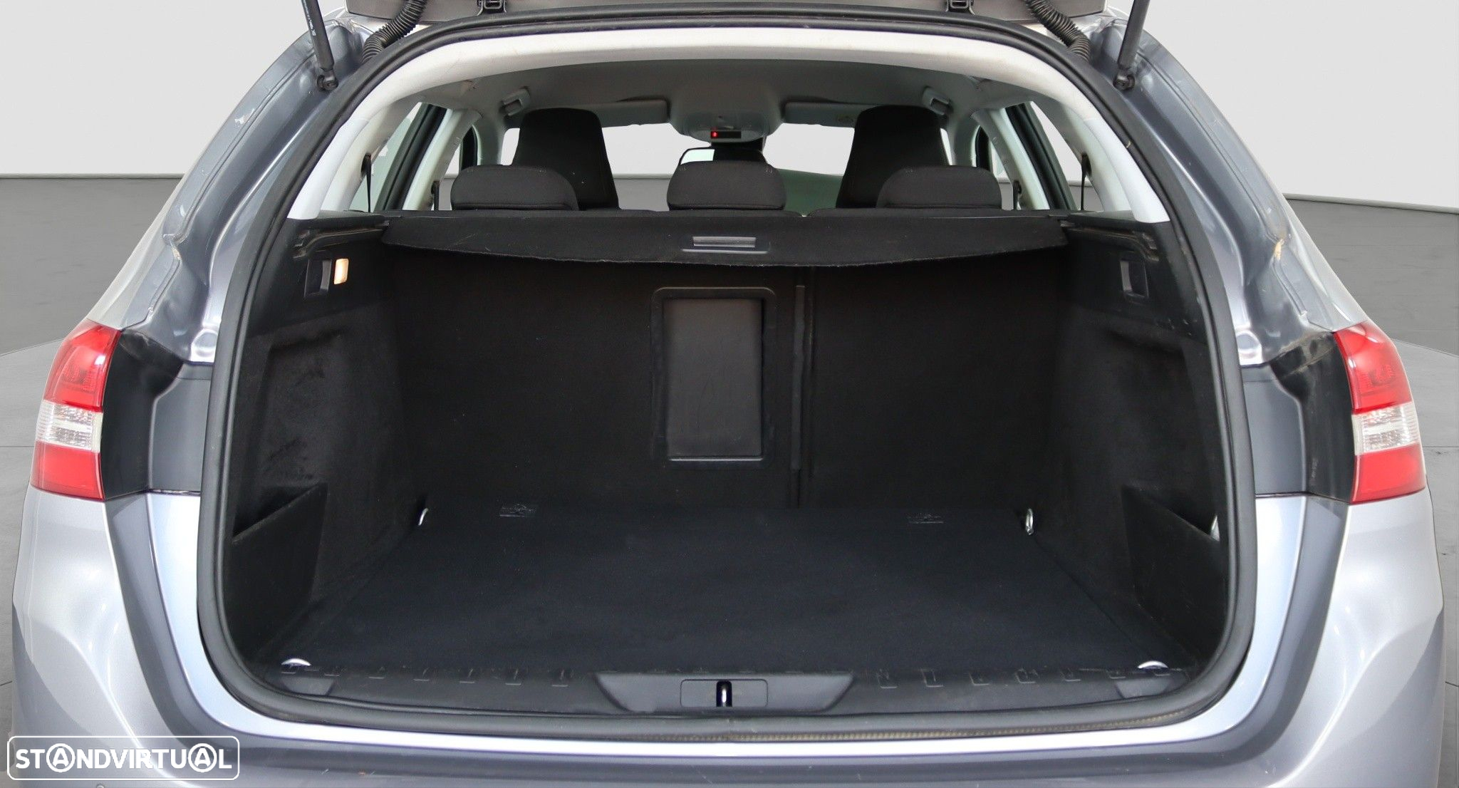 Peugeot 308 SW - 14