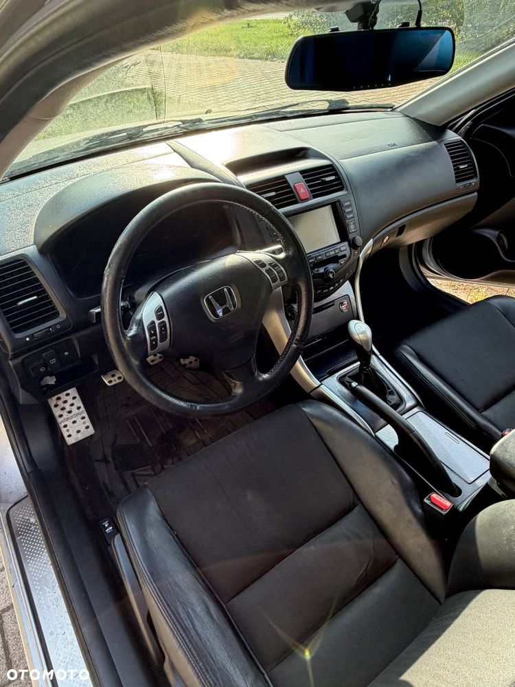 Honda Accord 2.4 TypeS - 12