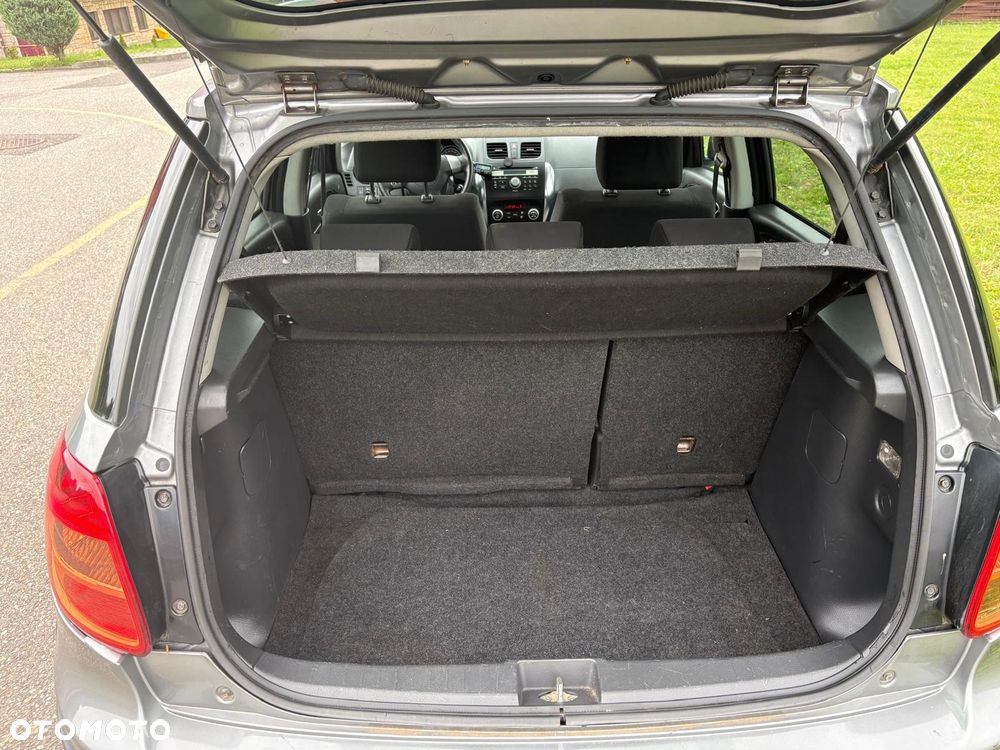 Fiat Sedici 2.0 Multijet 16V 4x4 Emotion - 6